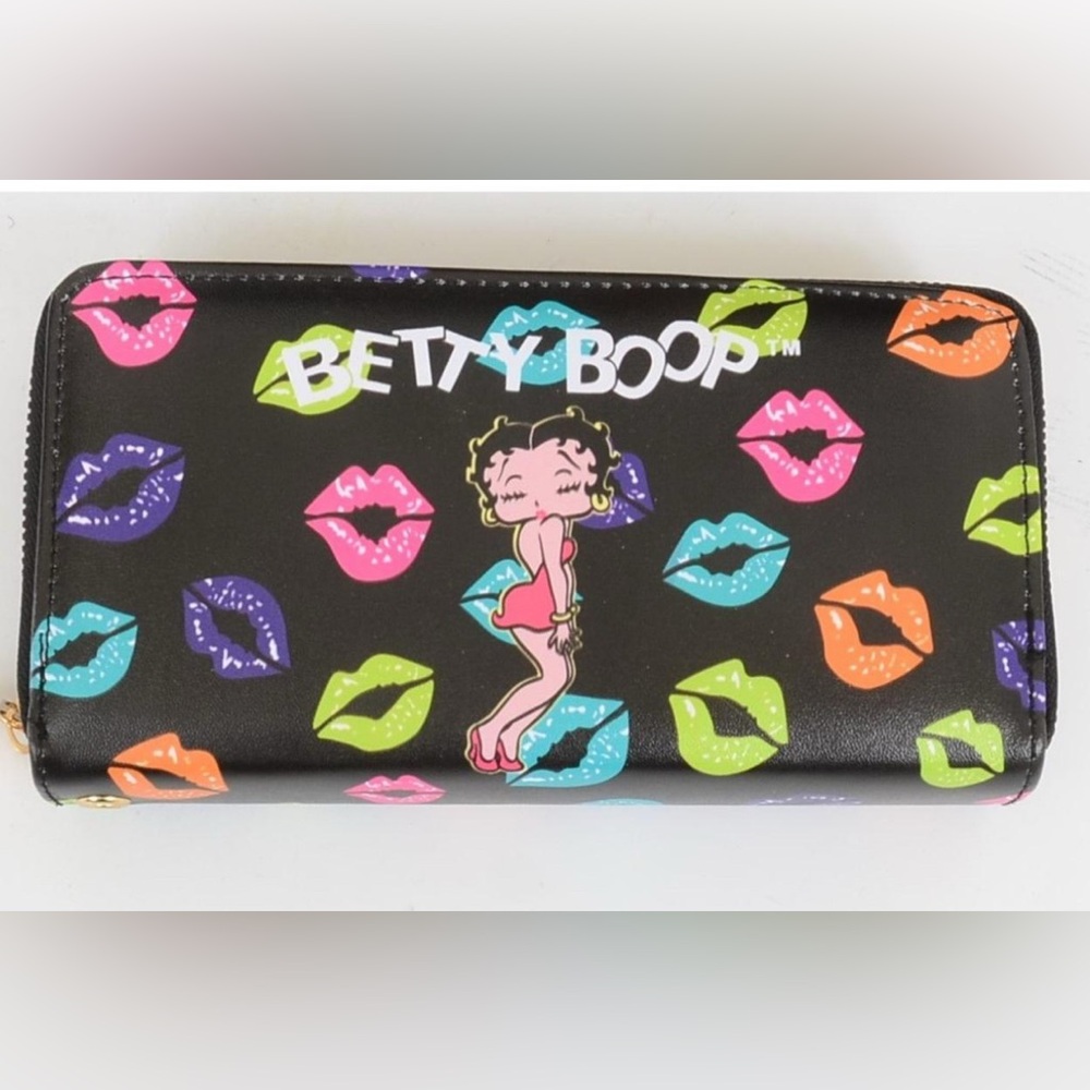 Betty Boop Black and Colorful Lips Design‎ Wallet NWT